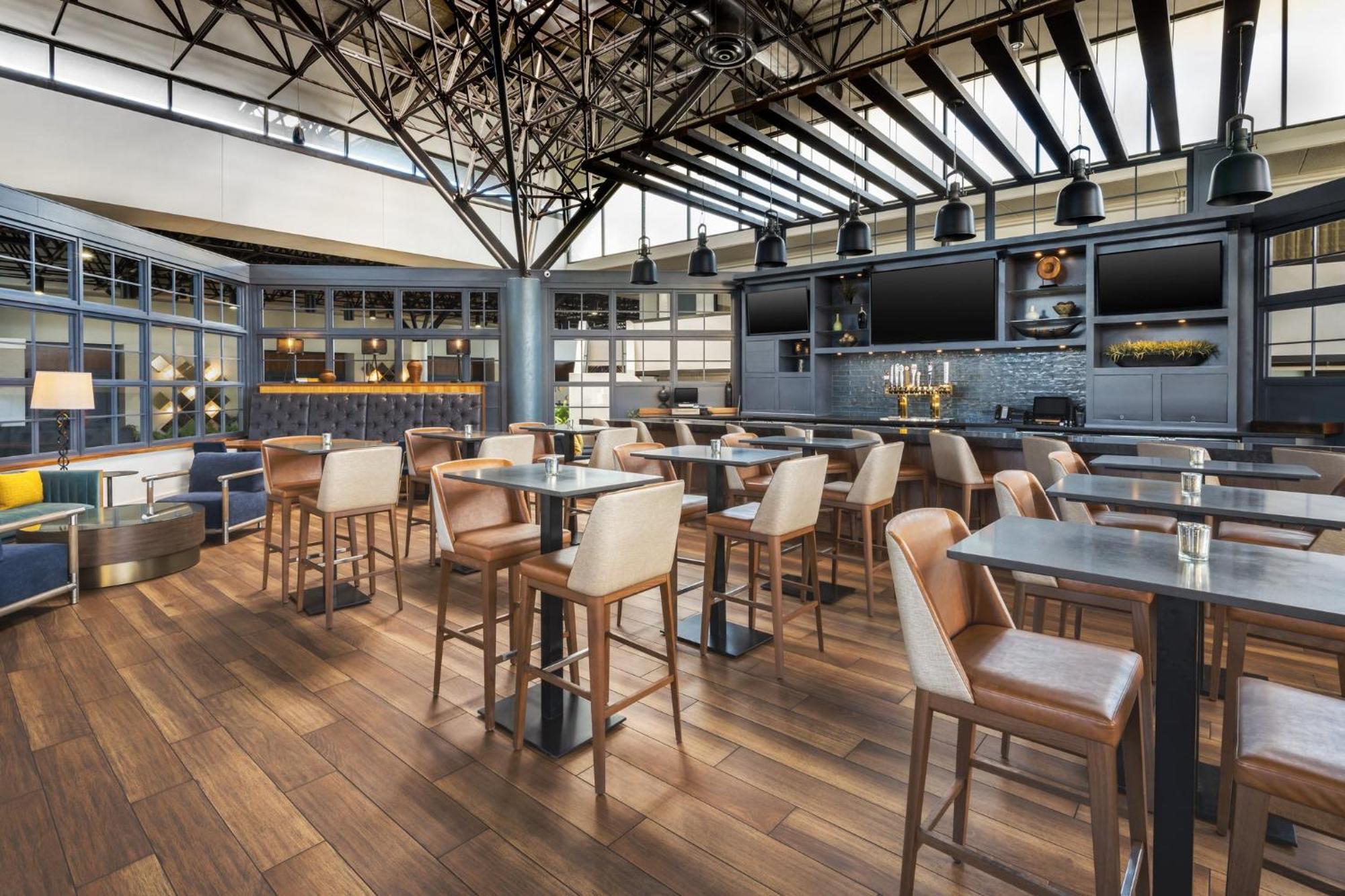 Crowne Plaza Jacksonville Airport By Ihg Екстер'єр фото